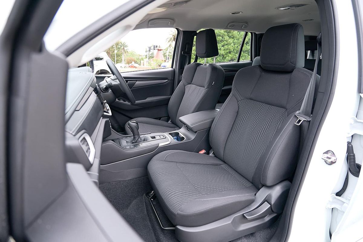 2025 Isuzu MU-X LS-M