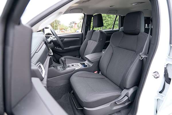 2025 Isuzu MU-X LS-M