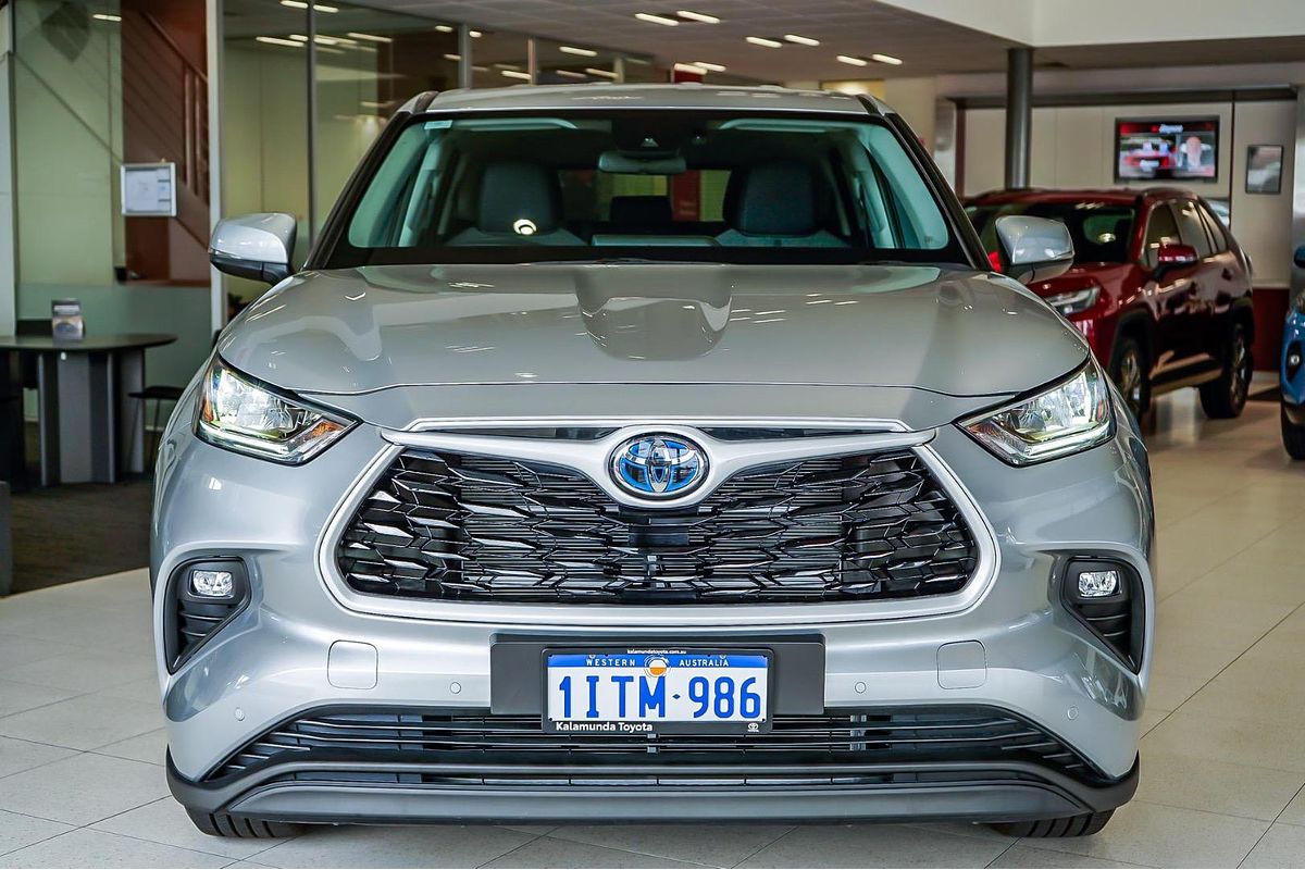 2024 Toyota KLUGER GX HYBRID AWD AXUH78R