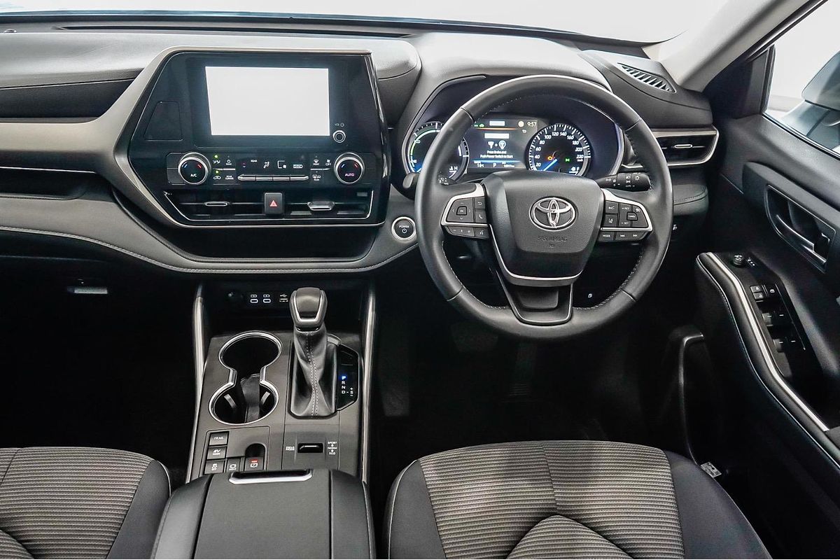 2024 Toyota KLUGER GX HYBRID AWD AXUH78R