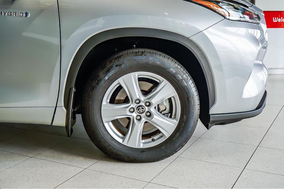 2024 Toyota KLUGER GX HYBRID AWD AXUH78R