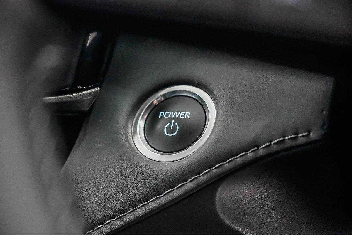 2024 Toyota KLUGER GX HYBRID AWD AXUH78R