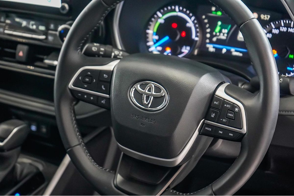 2024 Toyota KLUGER GX HYBRID AWD AXUH78R