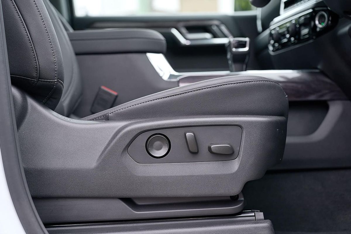 2023 Chevrolet Silverado 1500 LTZ Premium W/Tech Pack T1 4X4