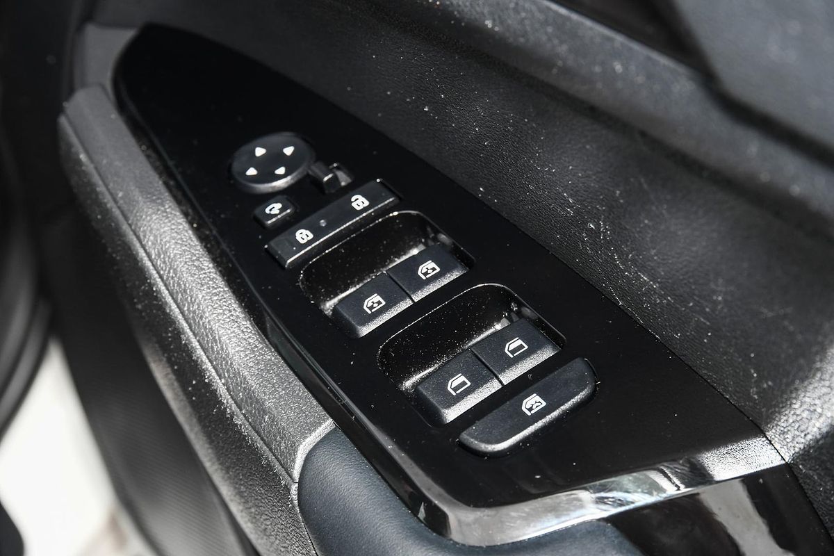 2022 Kia Sportage SX NQ5