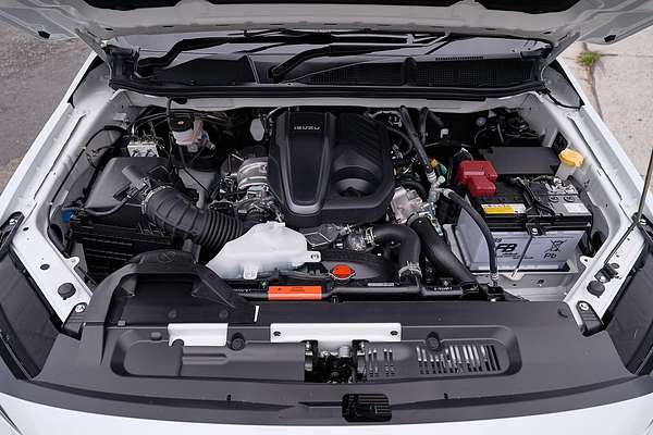 2025 Isuzu MU-X LS-M