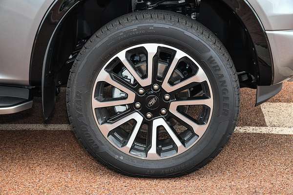 2025 Ford Ranger Platinum 4X4 3.0L