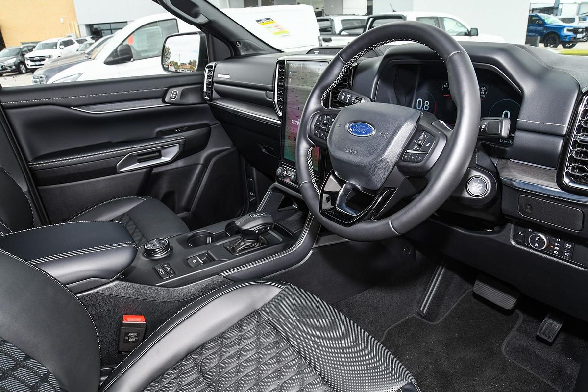 2025 Ford Everest Platinum 3.0L