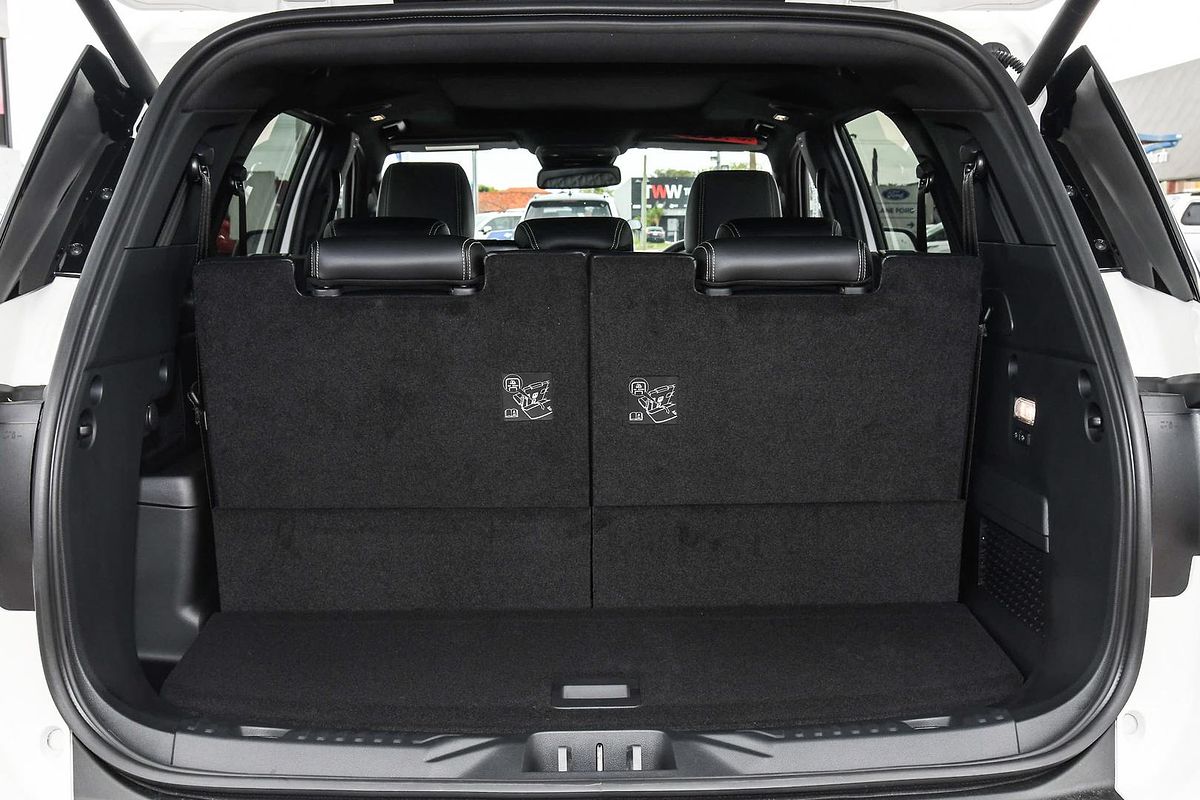 2025 Ford Everest Platinum 3.0L
