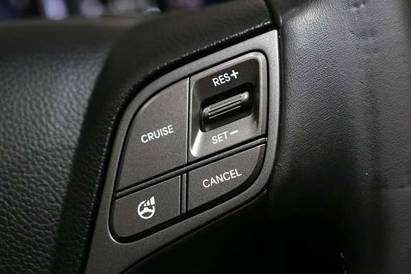 2013 Hyundai Santa Fe Highlander DM