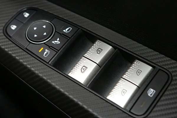 2024 Mitsubishi Outlander LS ZM