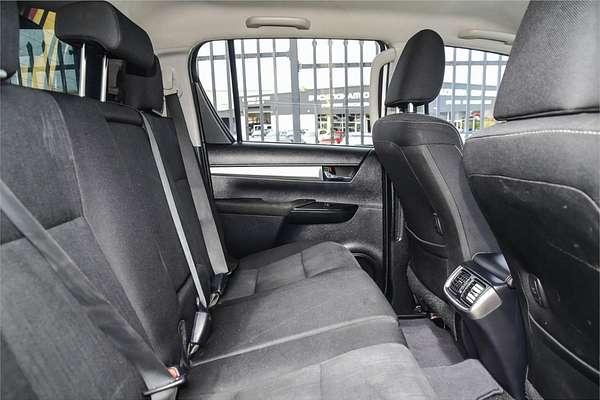 2019 Toyota Hilux SR5 GUN126R 4X4