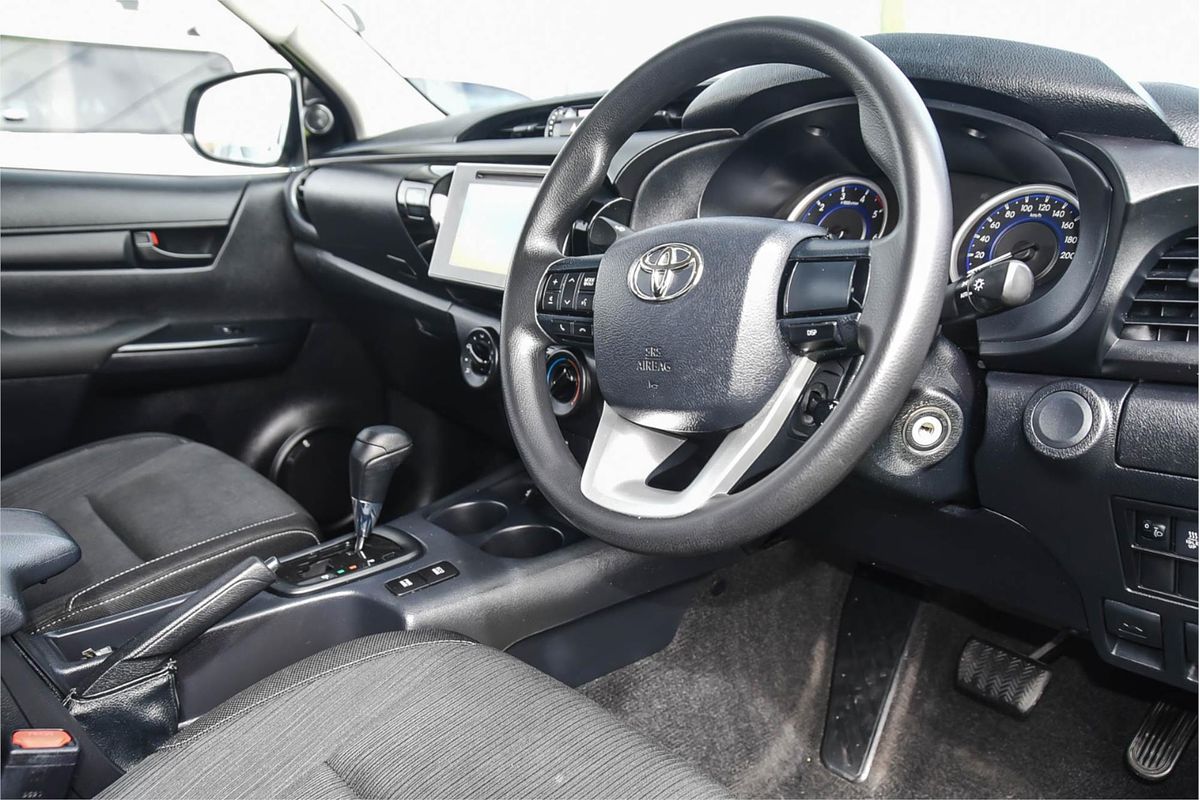 2015 Toyota Hilux SR Hi-Rider GUN136R Rear Wheel Drive