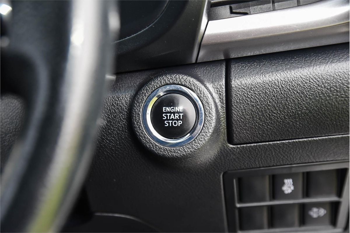 2019 Toyota Hilux SR5 GUN126R 4X4