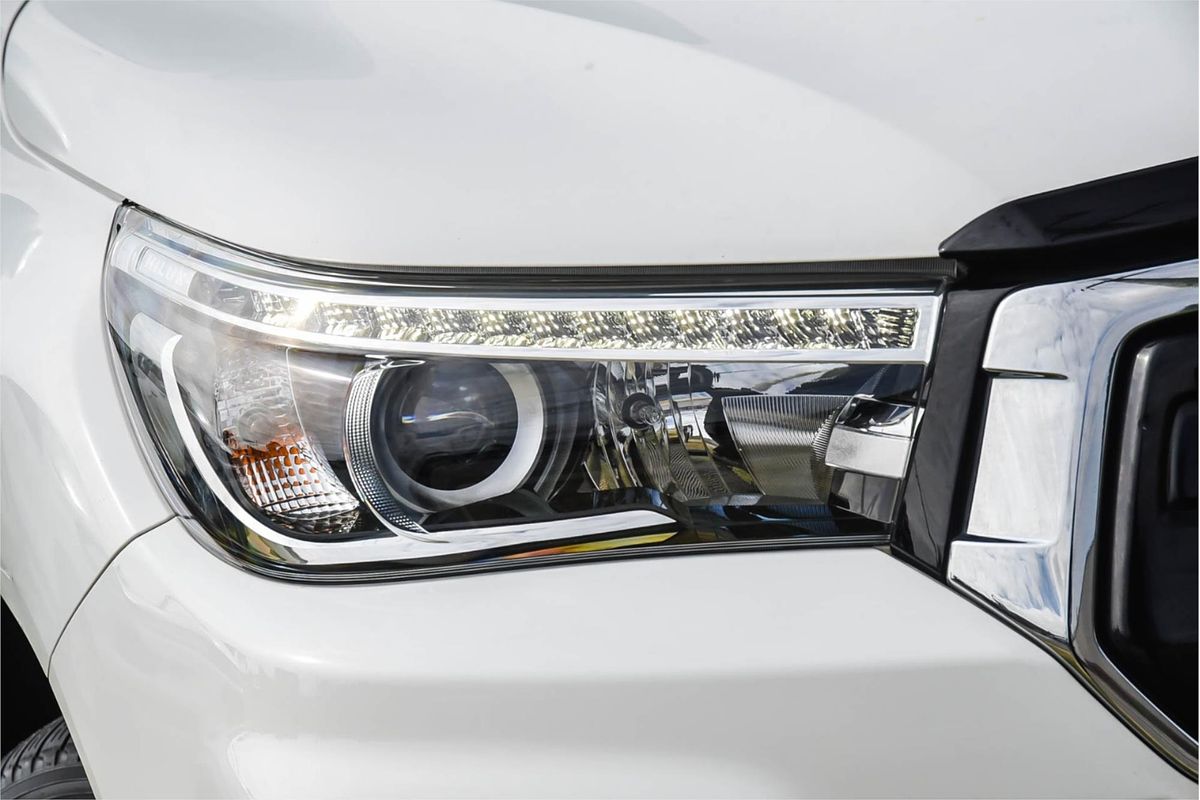 2019 Toyota Hilux SR5 GUN126R 4X4
