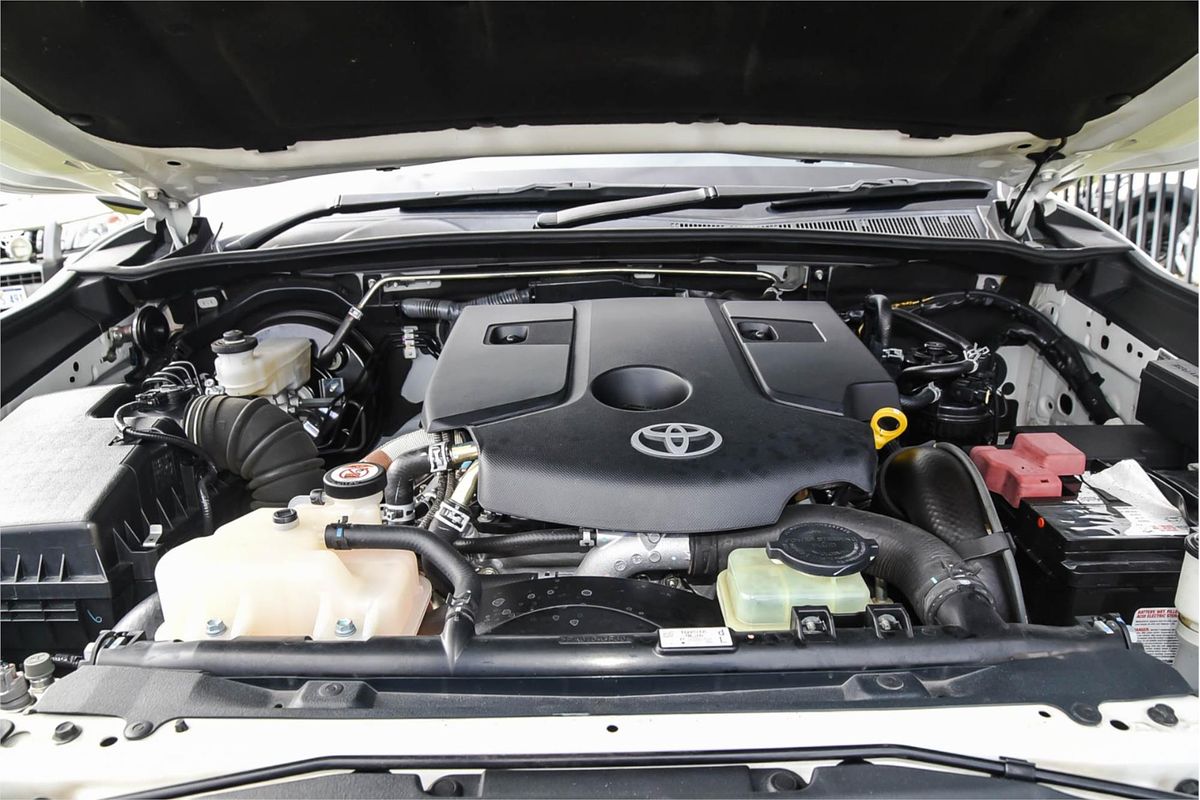 2019 Toyota Hilux SR5 GUN126R 4X4
