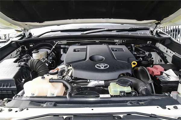 2019 Toyota Hilux SR5 GUN126R 4X4