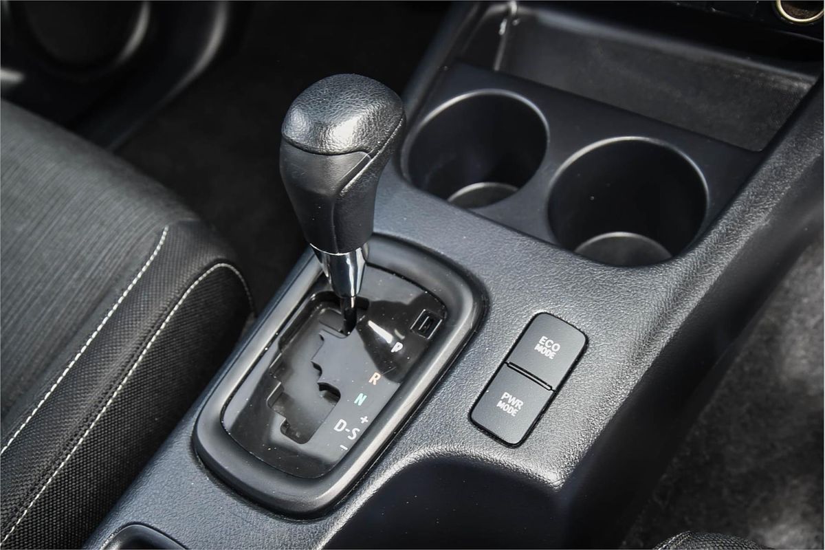 2015 Toyota Hilux SR Hi-Rider GUN136R Rear Wheel Drive