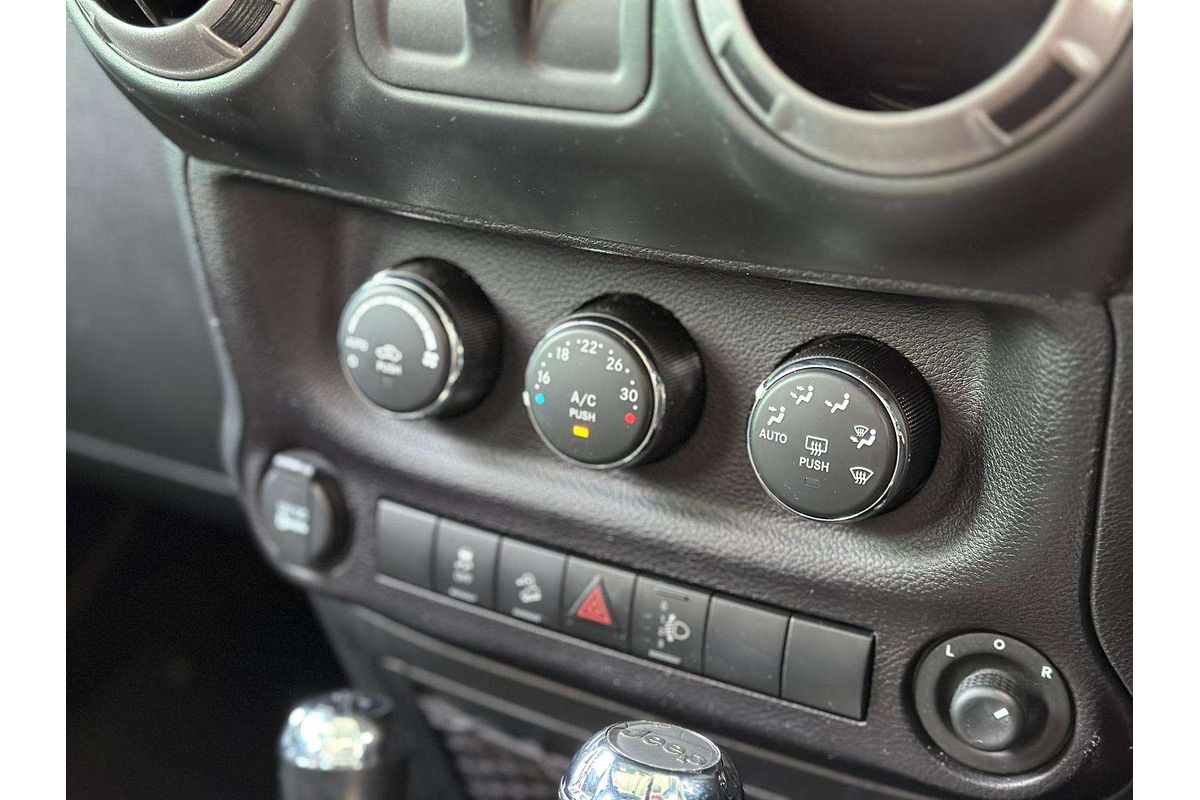 2015 Jeep Wrangler Sport JK
