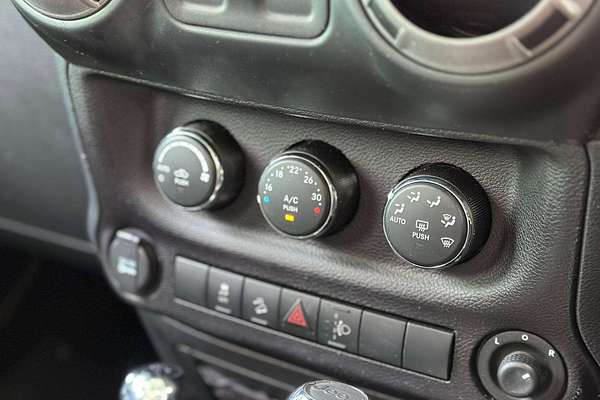 2015 Jeep Wrangler Sport JK