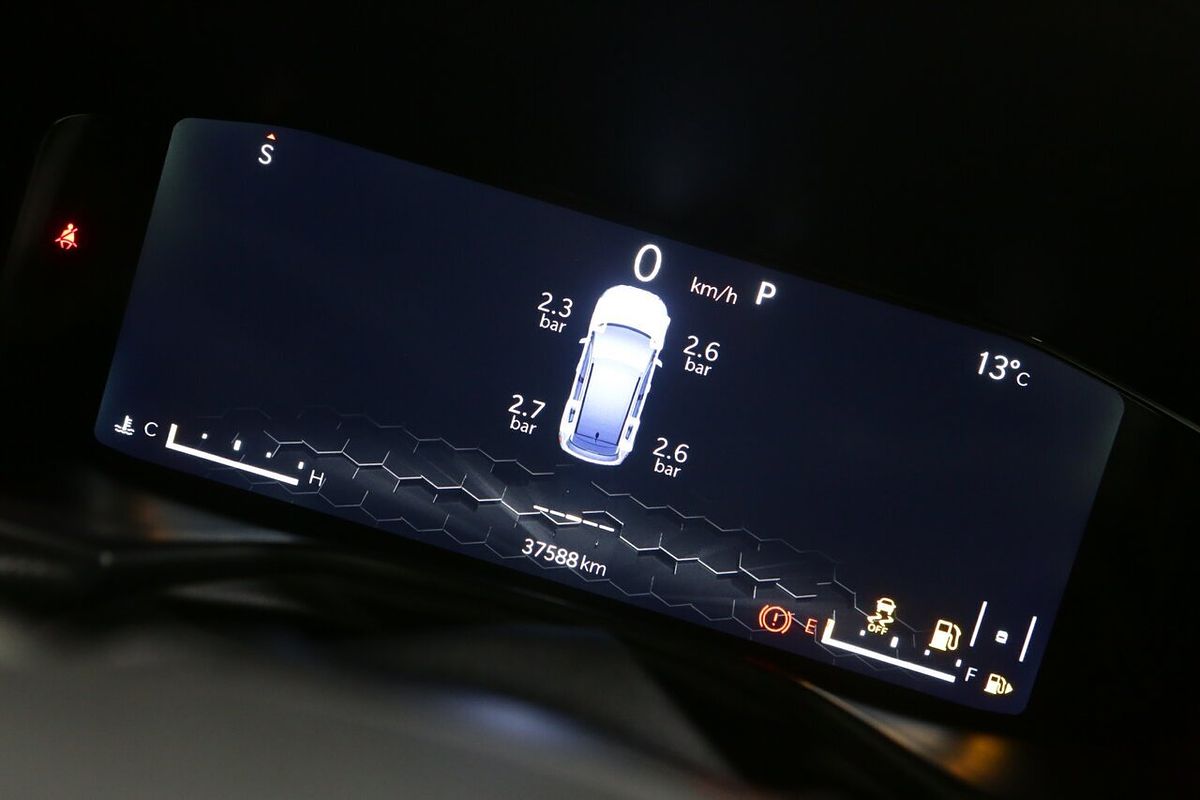 2022 Jeep Compass Trailhawk M6