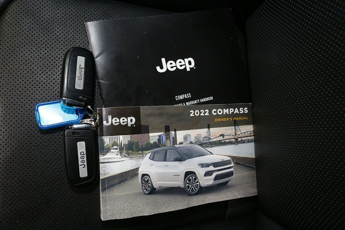 2022 Jeep Compass Trailhawk M6