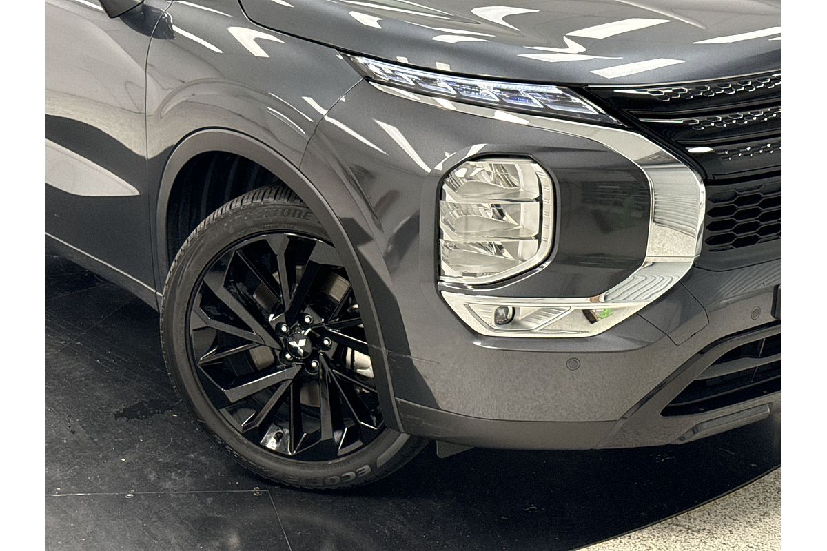 2024 Mitsubishi Outlander LS ZM