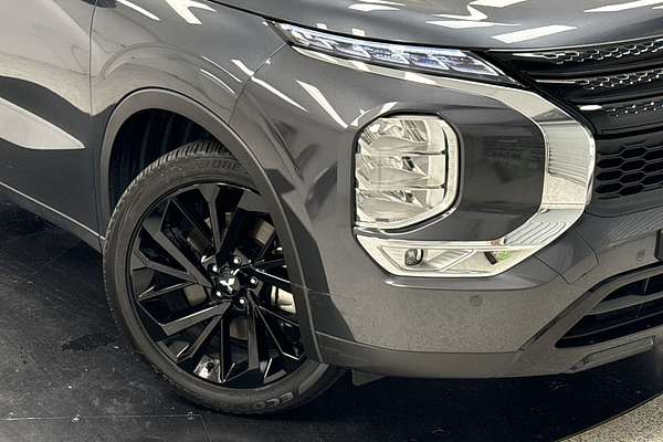 2024 Mitsubishi Outlander LS ZM