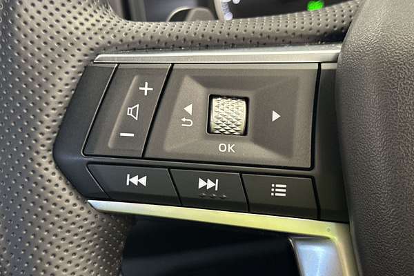 2024 Mitsubishi Outlander LS ZM
