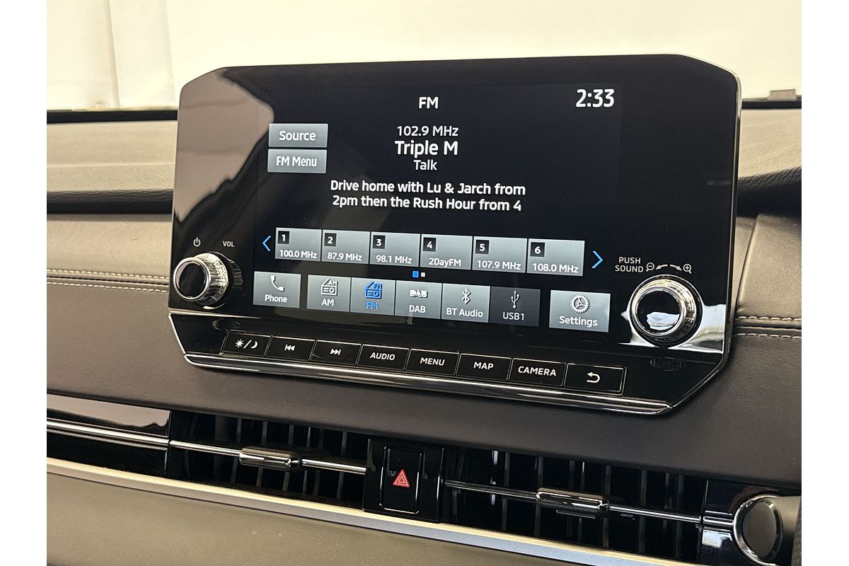 2024 Mitsubishi Outlander LS ZM