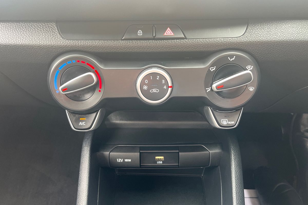 2022 Kia Stonic S YB