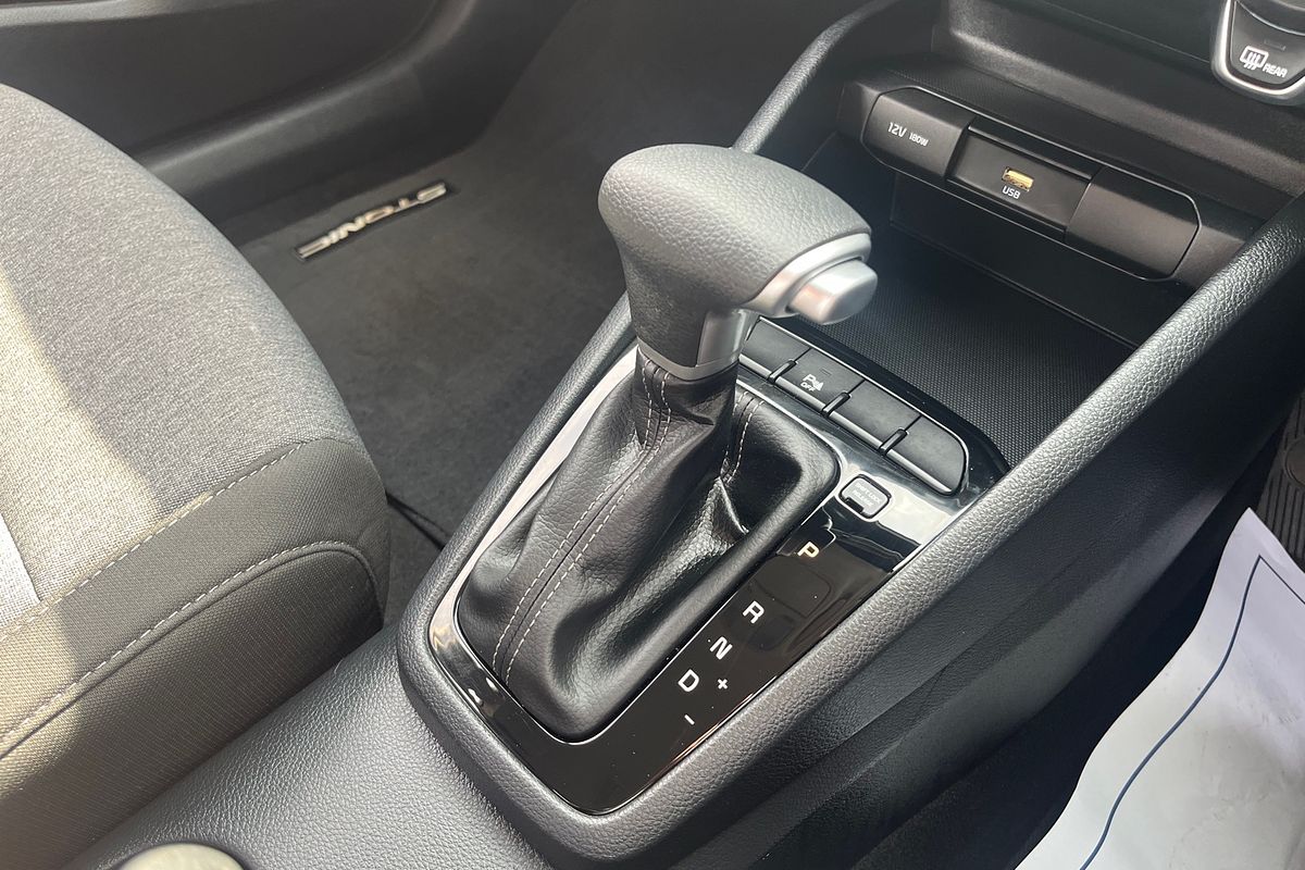 2022 Kia Stonic S YB