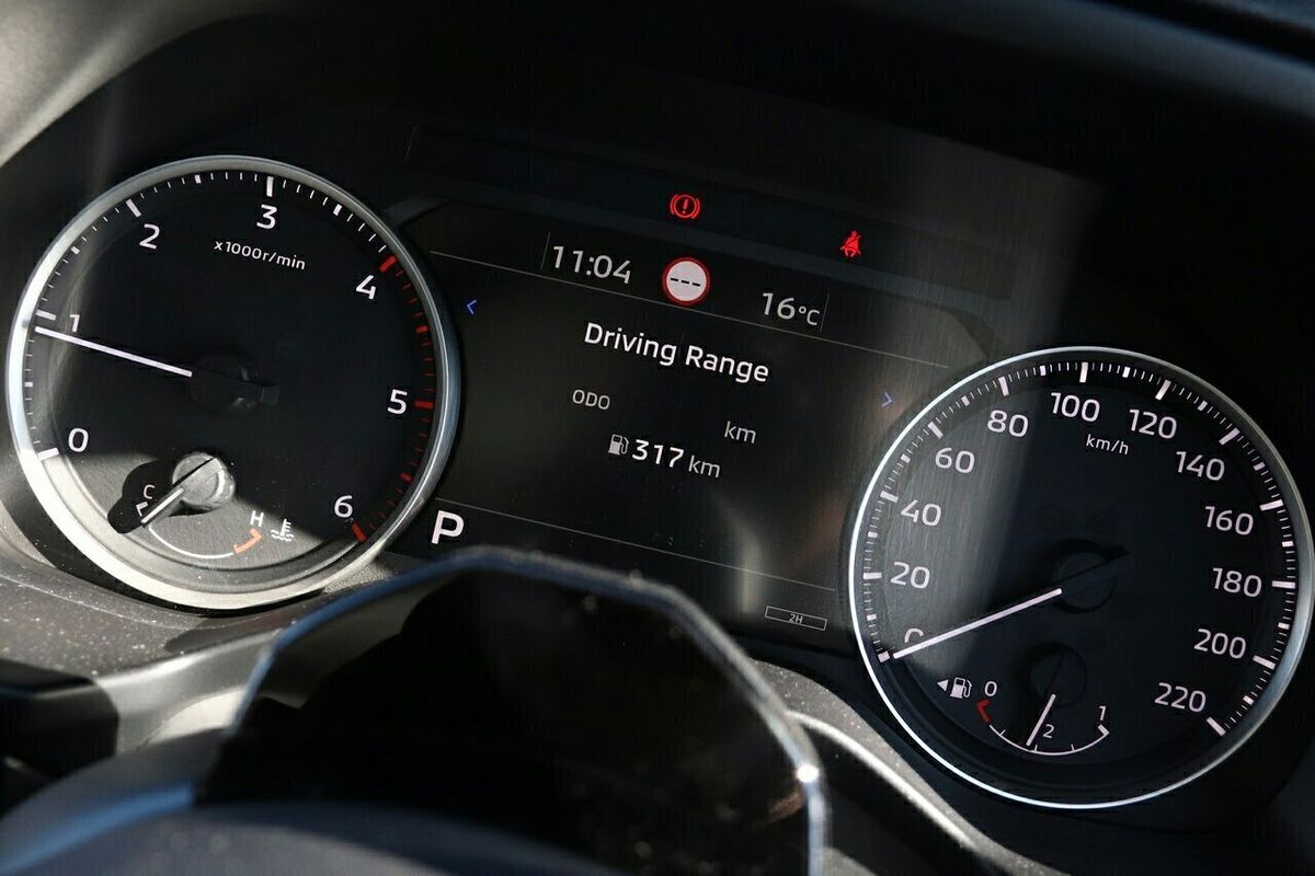 2025 Mitsubishi Triton GLX MV 4X4