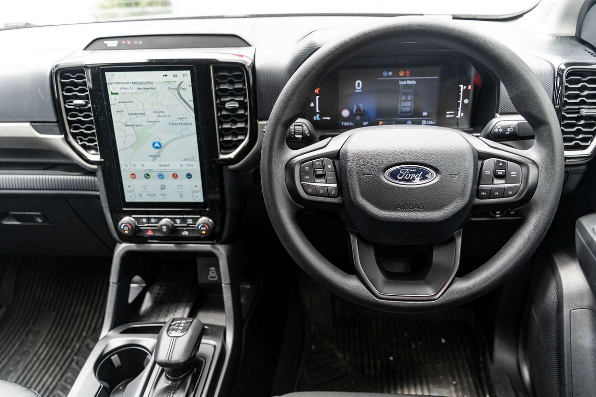 2024 Ford Everest Ambiente  2.0L