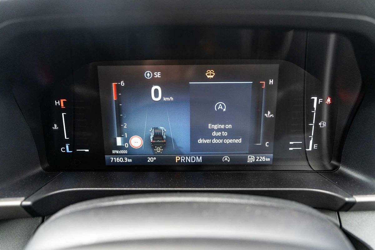 2024 Ford Everest Ambiente  2.0L