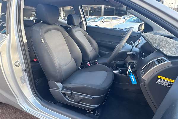 2013 Hyundai i20 Active PB
