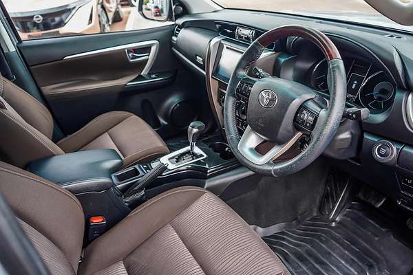 2015 Toyota Fortuner GXL GUN156R