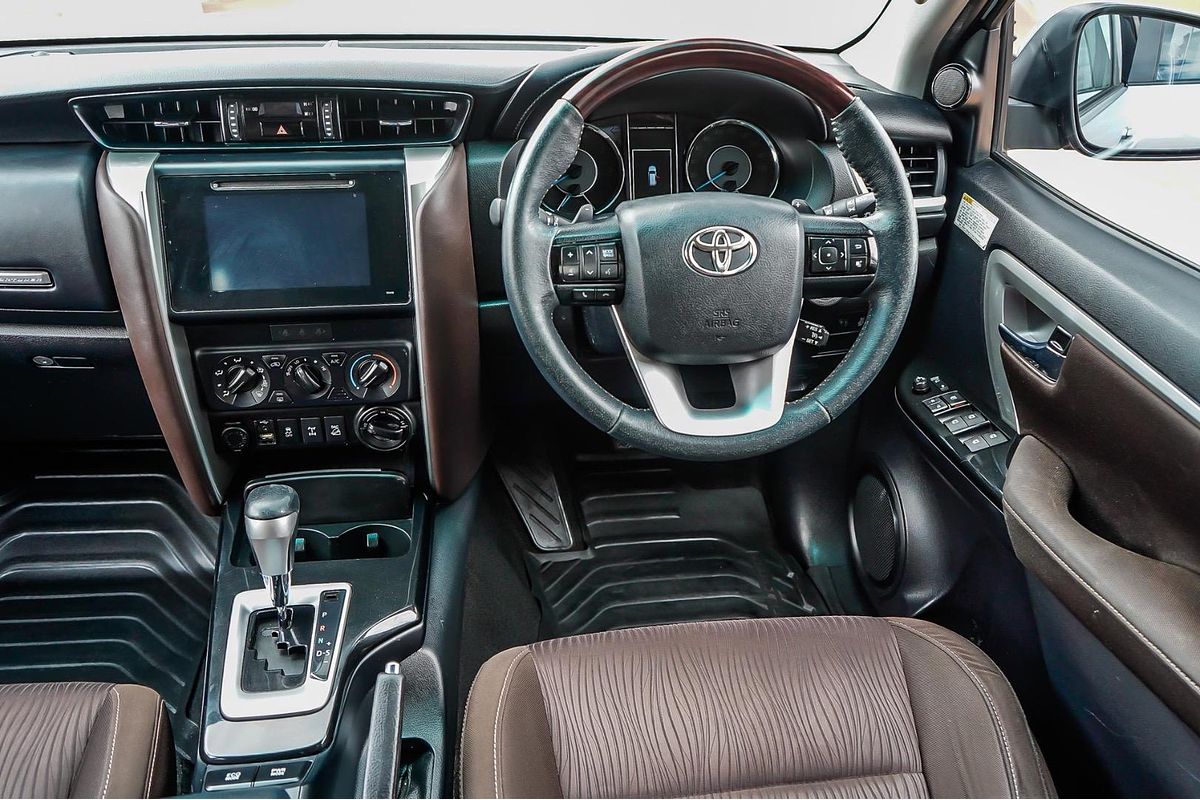 2015 Toyota Fortuner GXL GUN156R
