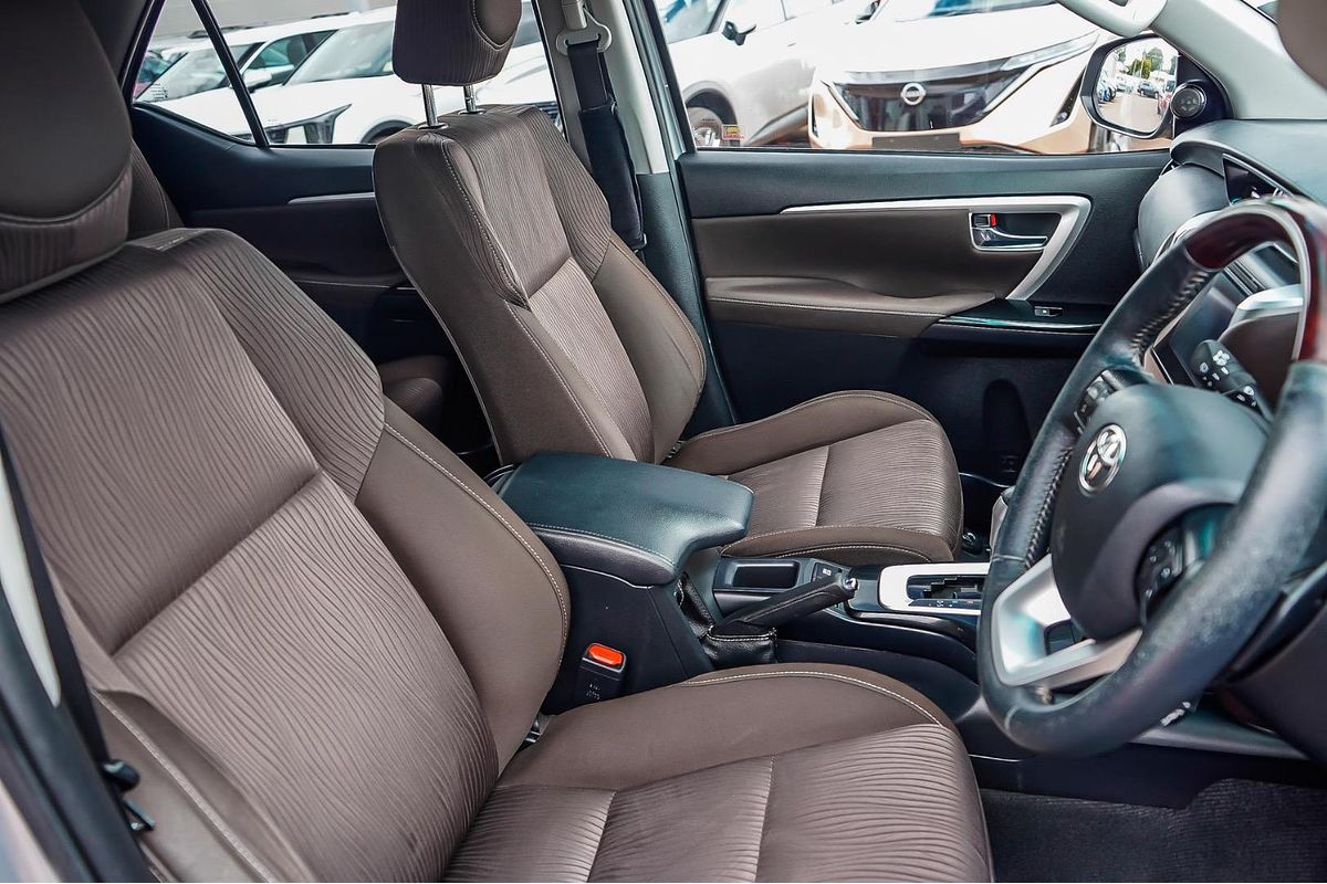 2015 Toyota Fortuner GXL GUN156R
