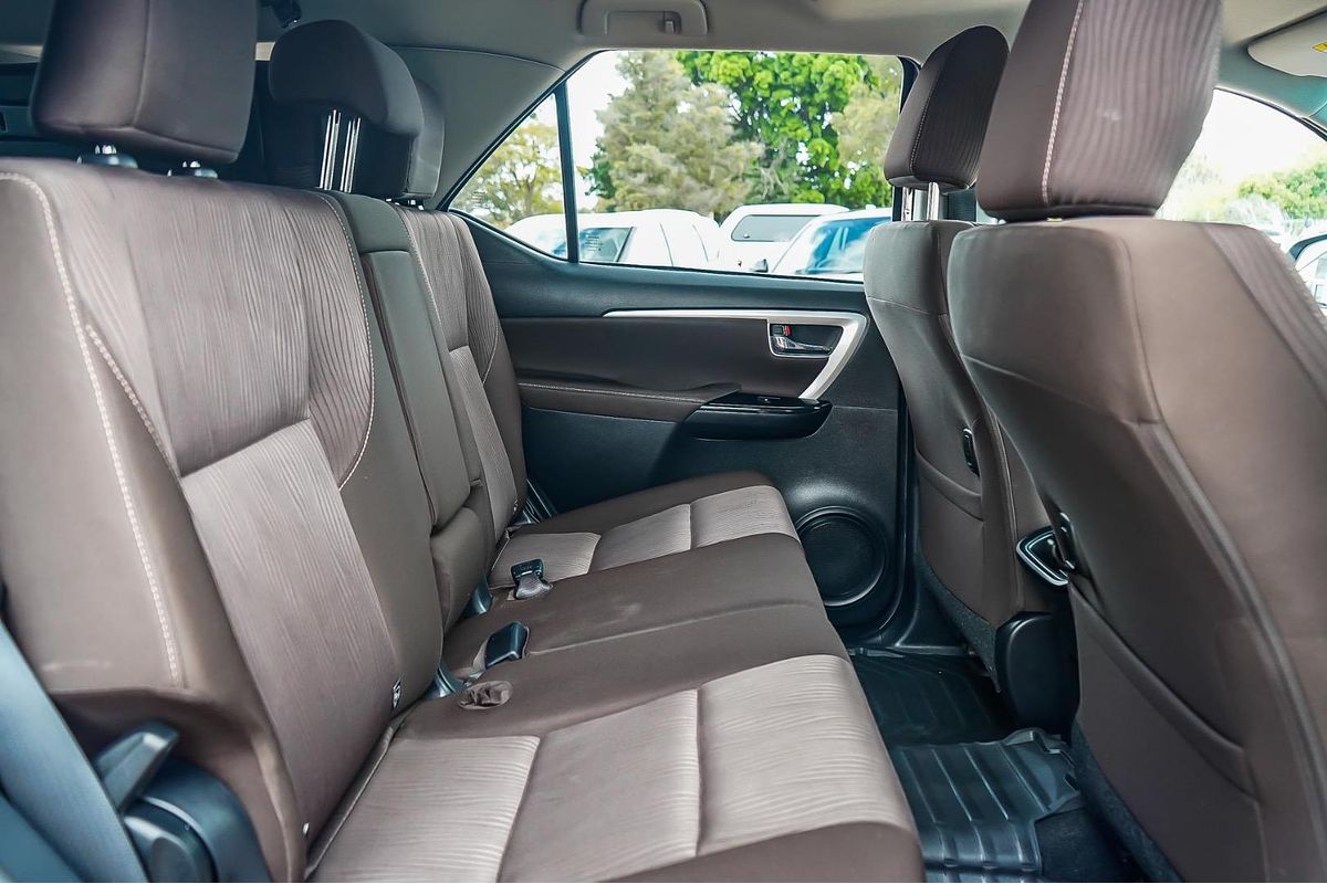 2015 Toyota Fortuner GXL GUN156R