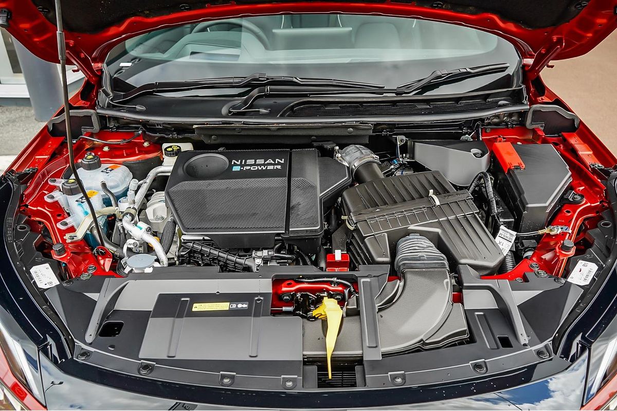 2025 Nissan QASHQAI N-DESIGN e-POWER J12