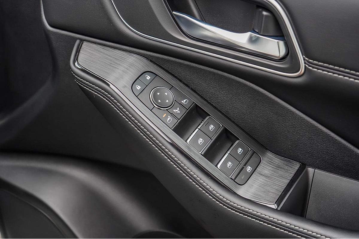 2025 Nissan X-TRAIL Ti e-POWER T33