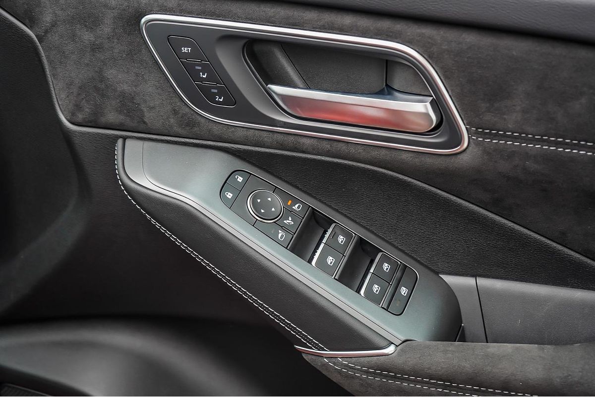 2025 Nissan QASHQAI N-DESIGN e-POWER J12