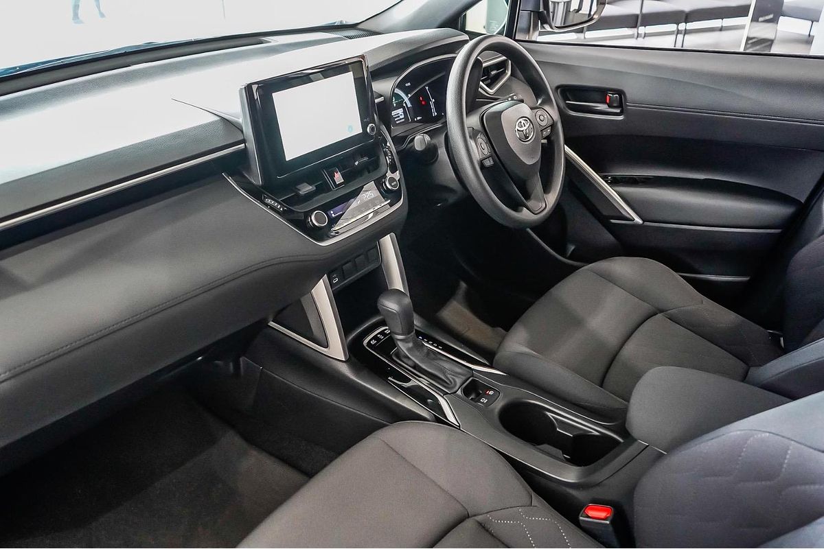 2024 Toyota COROLLA CROSS GX 2WD HYBRID MXGH10R