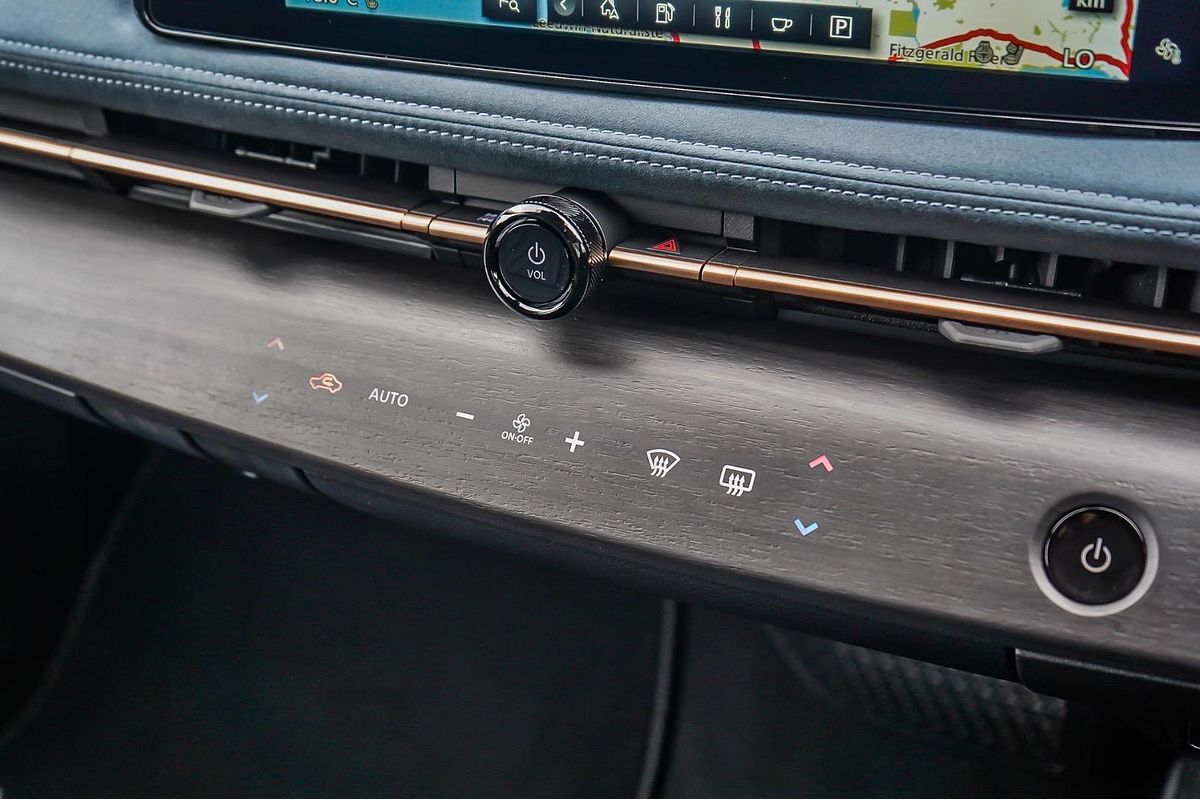 2025 Nissan Ariya Evolve FE0