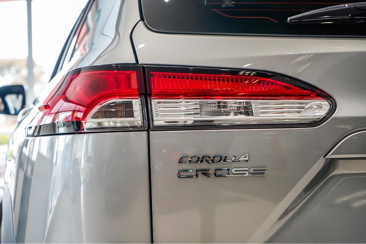 2024 Toyota COROLLA CROSS GX 2WD HYBRID MXGH10R