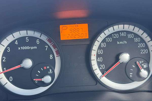 2005 Kia Rio  JB