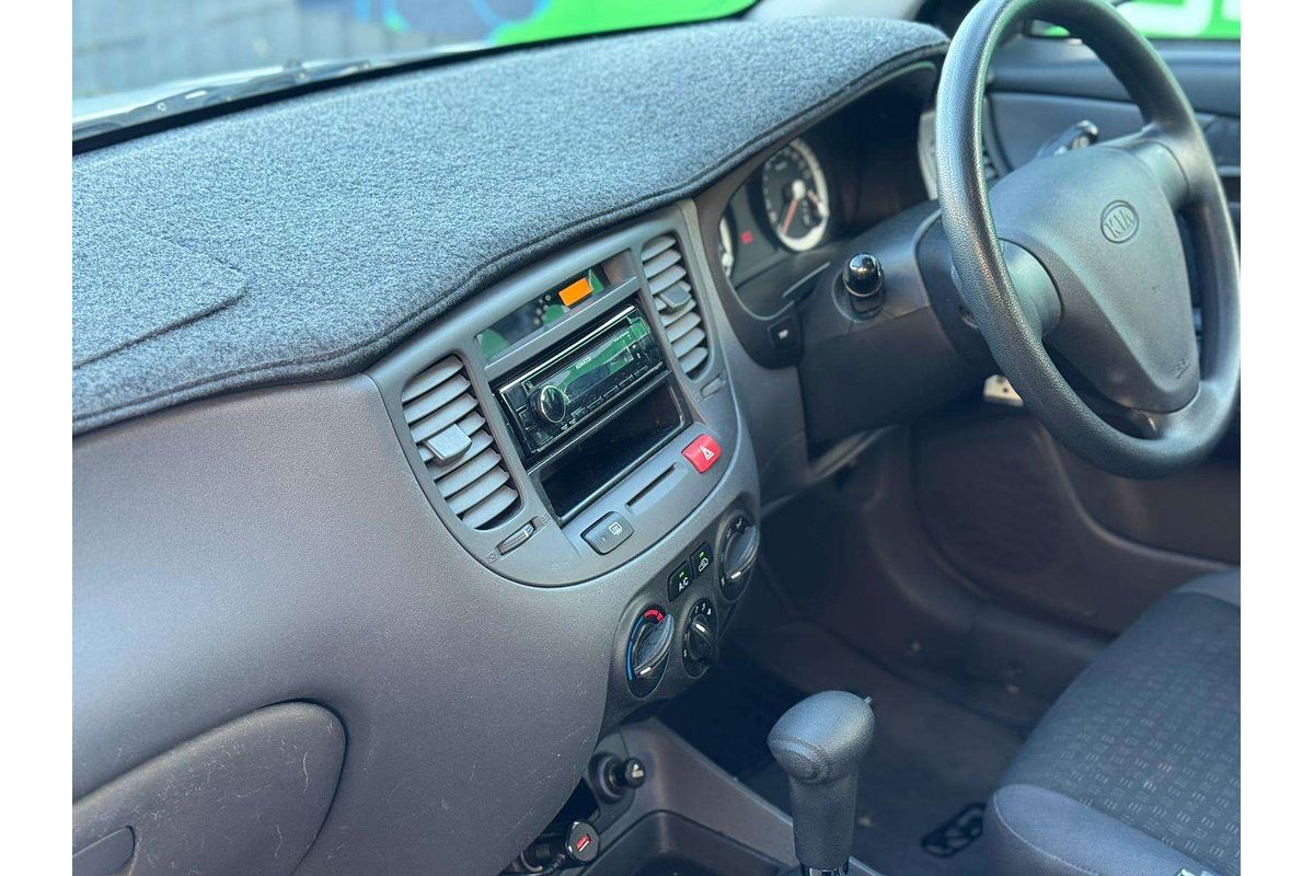 2005 Kia Rio  JB