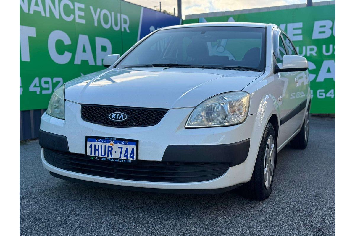 2005 Kia Rio  JB