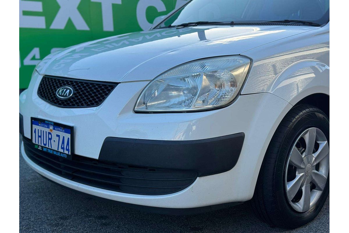 2005 Kia Rio  JB